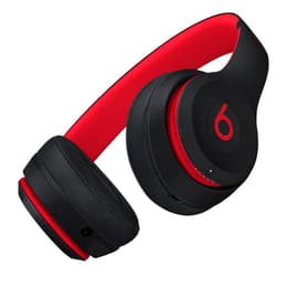 Beats By Dr. Dre Solo 3 noise-Cancelling wireless Headphones with microphone - Black/Red