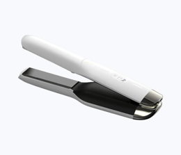 GHD Unplugged Styler image