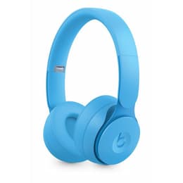 Beats Solo Pro noise-Cancelling wireless Headphones with